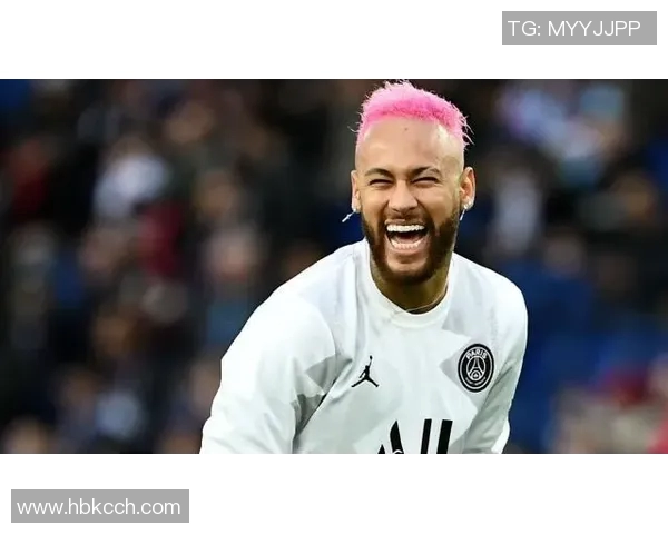 足球明星跑姿解析全景图解助你领略运动之美与技巧